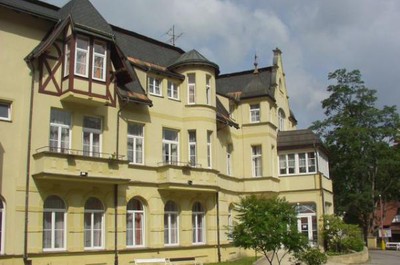 Domov seniorů - exteriér