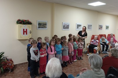 Vystoupení MŠ Čtyřlístek Lučany nad Nisou