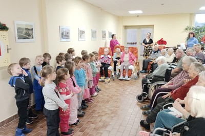 Vystoupení MŠ Čtyřlístek Lučany nad Nisou