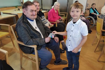 Vystoupení žáků 1. a 2. třídy ZŠ Lučany