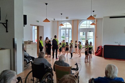 Děti ze školního klubu v Janově nad Nisou